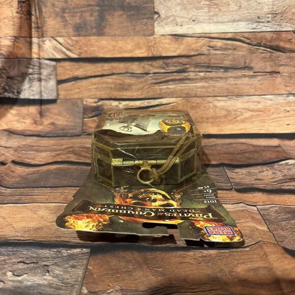 MEGA BLOKS Pirates Of The Caribbean Dead Mans Chest Davy Jones 1012 Building Set - Picture 3 of 7
